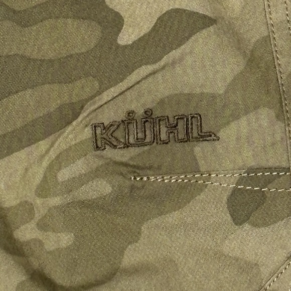 Kuhl Ambush Cargo Shorts Mens 30x11 Green Camo Outdoor Hiking Casual Pockets New - Picture 11 of 14